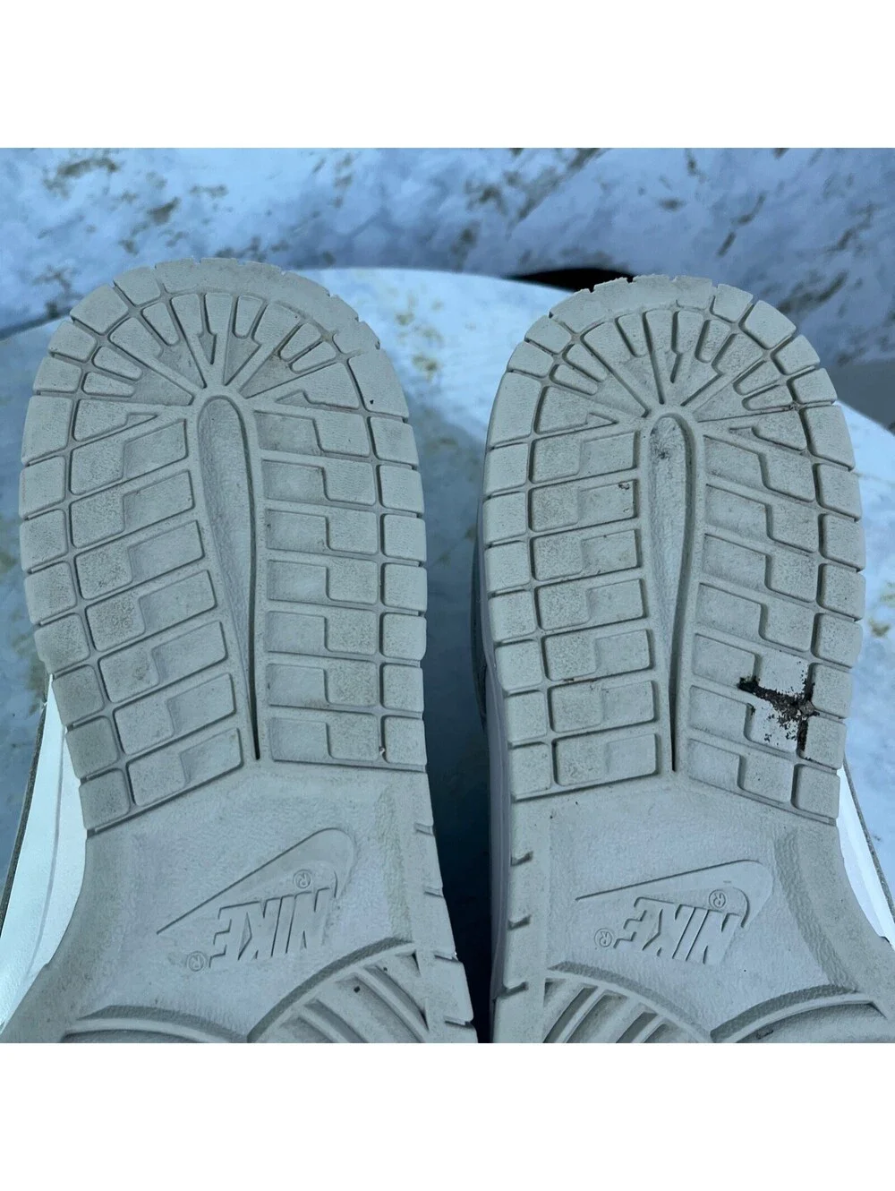 Nike Dunk Low Men's Size 14 Shoes White Gray Athletic Low Top Trainer Sneakers
